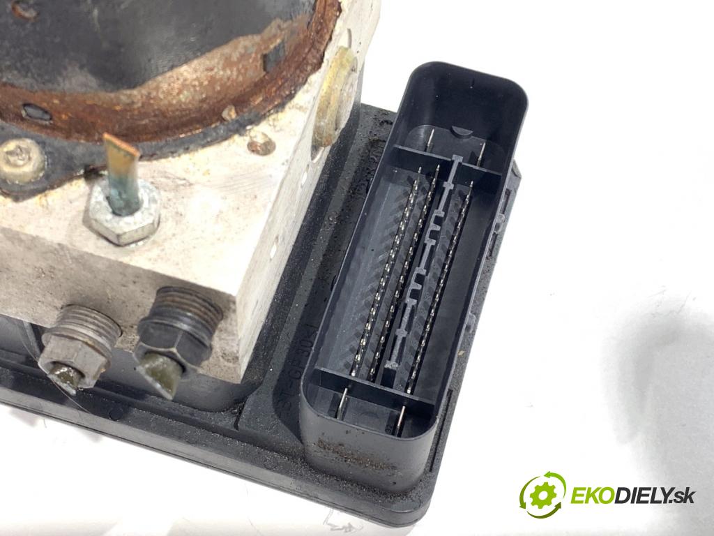 BMW E46 Kombi 2001 125 kW 323 i 2494 Pumpa ABS 6750364 (Pumpa ABS)