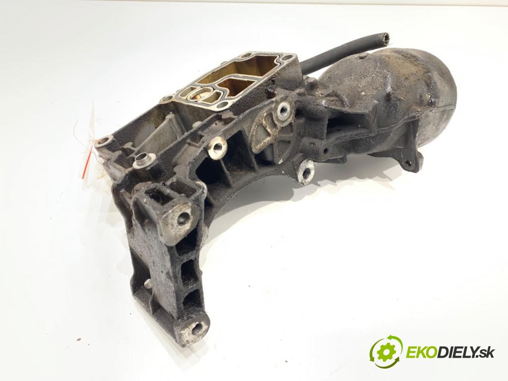 BMW E46 Kombi 2001 125 kW 323 i 2494 Obal filtra oleja 1713838 (Obal olejového filtra)