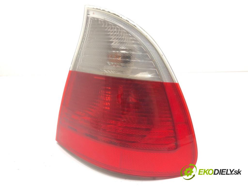 BMW E46 Kombi 2001 125 kW 323 i 2494 Svetlo pravy zad 6905630