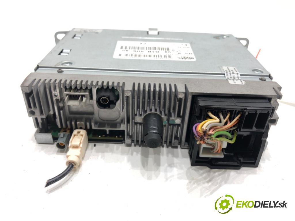 PEUGEOT 208 I liftback 2012 50 kW 1.4 HDi 1398 RADIO 9801840680 (Audio zariadenie)