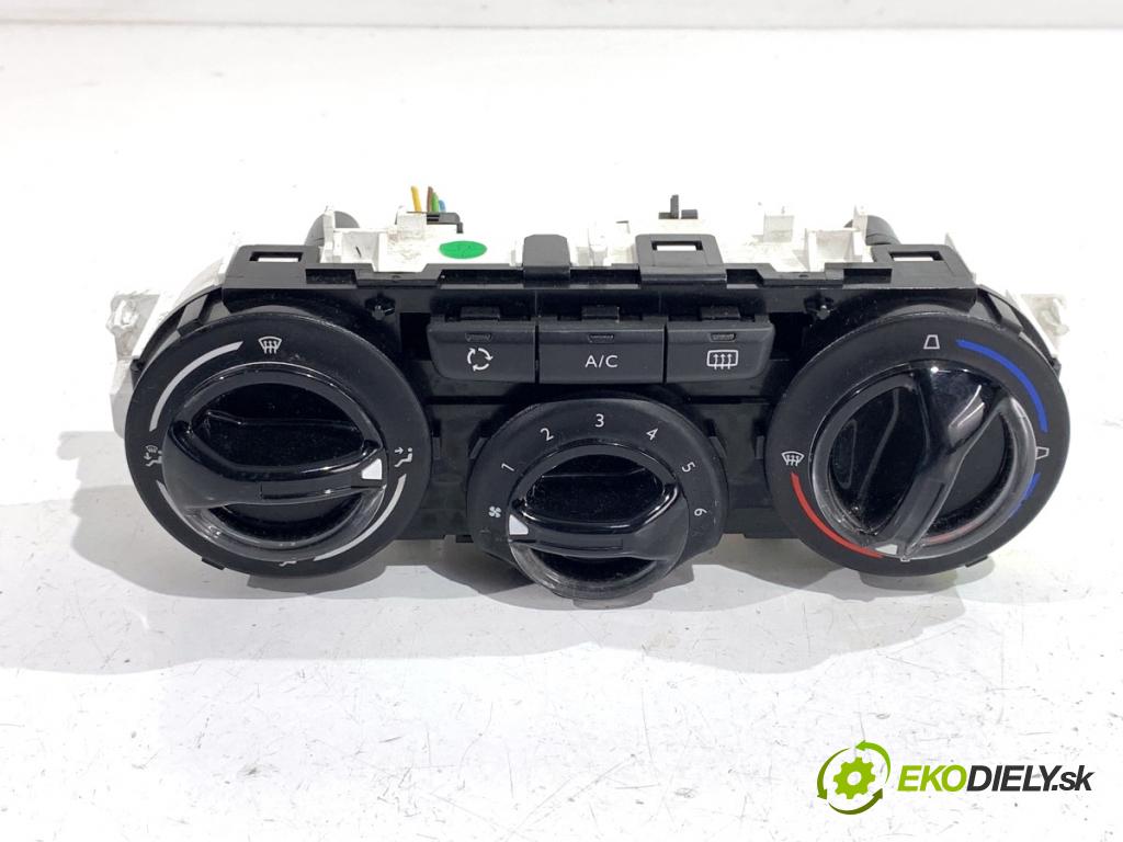 PEUGEOT 208 I liftback 2012 50 kW 1.4 HDi 1398 Panel ovládania kúrenia 96722483ZD (Prepínacie páčky pod volantom)