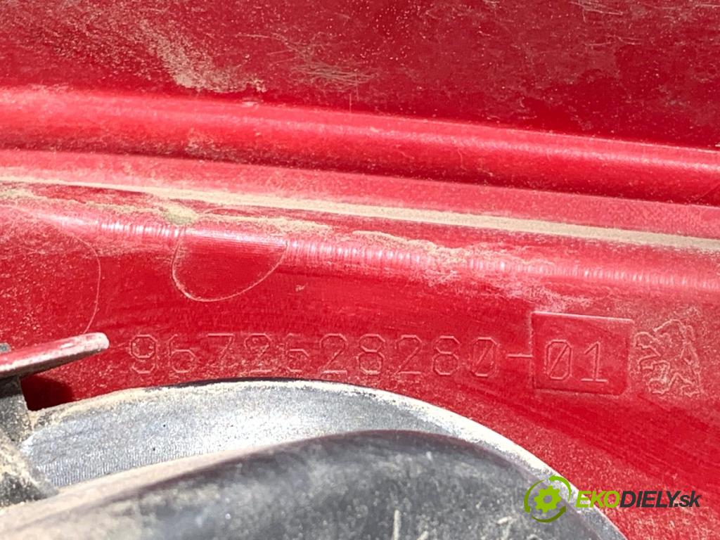 PEUGEOT 208 I liftback 2012 50 kW 1.4 HDi 1398 Svetlo ľavy zad 9672628280