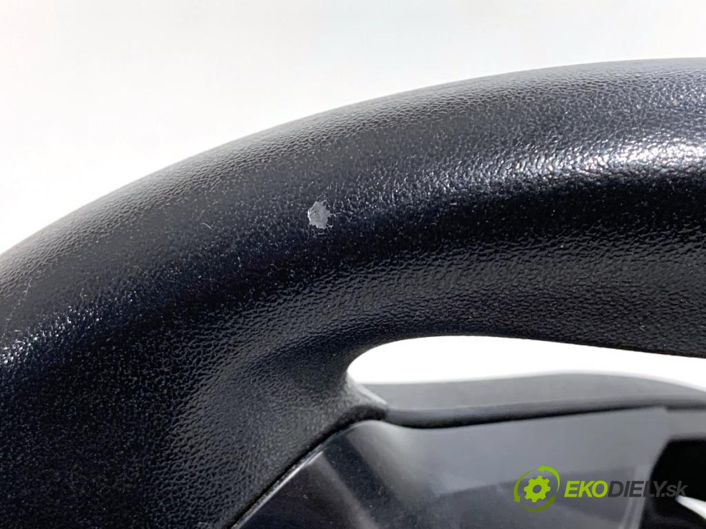 PEUGEOT 208 I liftback 2012 50 kW 1.4 HDi 1398 Volant  (Volant)