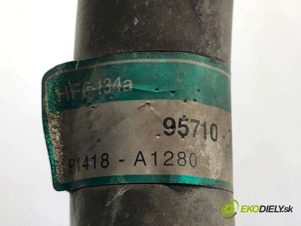 FIAT SEDICI SUV 2011 88 kW 1.6 16V 4x4 1586 rúrka klimatizácie 95710-79J00 (Rúrka klimatizácie)