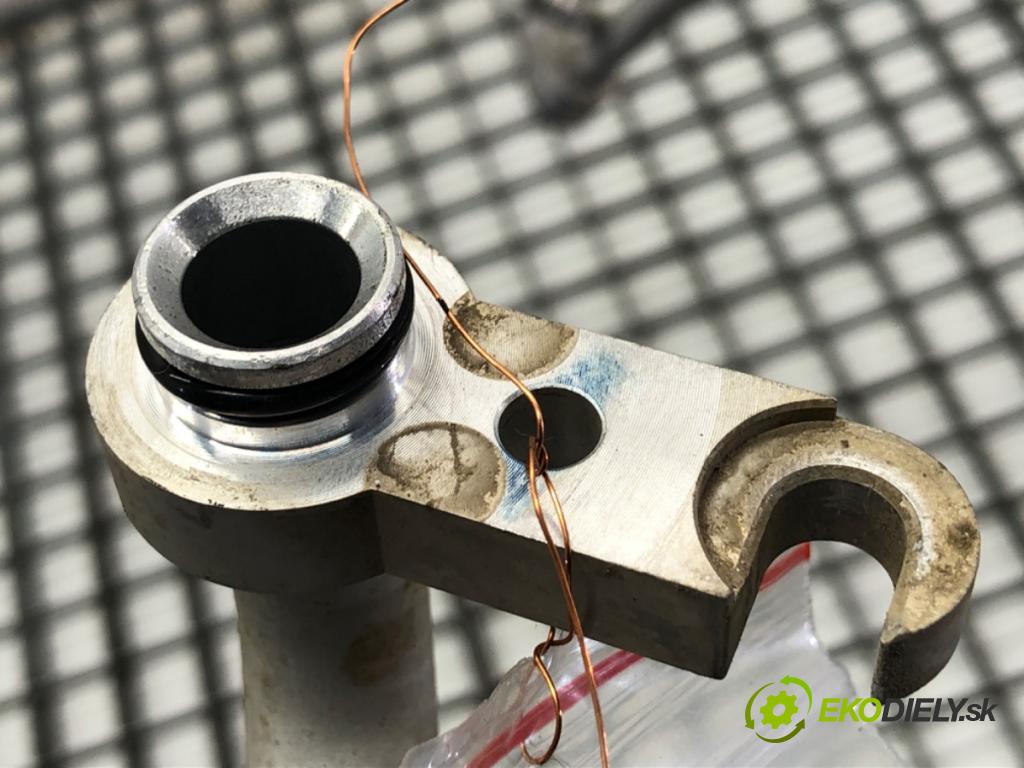 FIAT SEDICI SUV 2011 88 kW 1.6 16V 4x4 1586 rúrka klimatizácie 95741-79J10 (Rúrka klimatizácie)