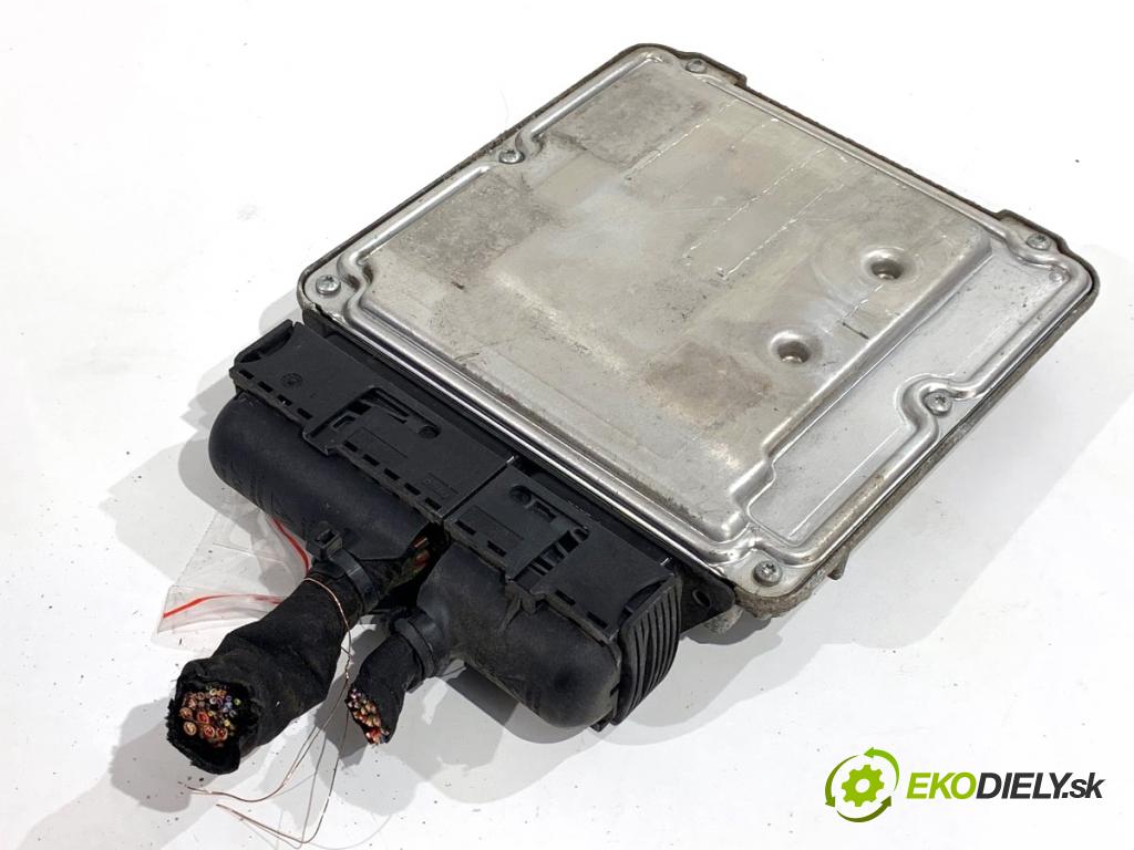 VW GOLF V liftback 2005 66 kW 1.9 TDI 1896 riadiaca jednotka Motor 03G906016FS (Riadiaca jednotka)