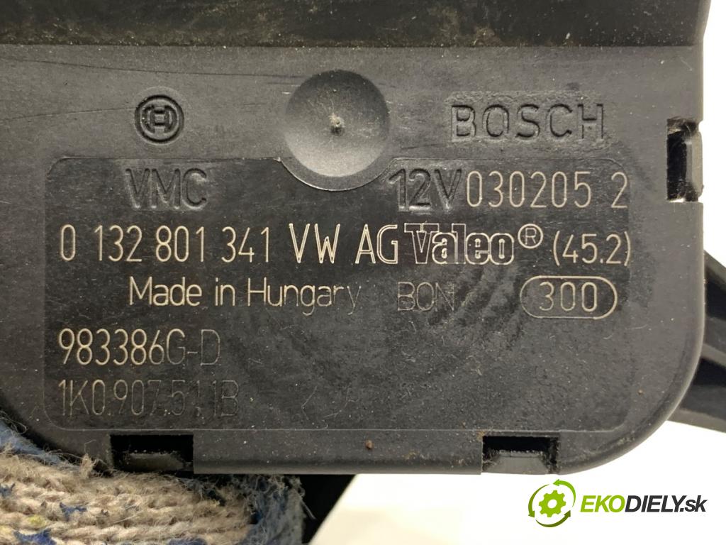 VW GOLF V liftback 2005 66 kW 1.9 TDI 1896 Motor kúrenia 0132801341