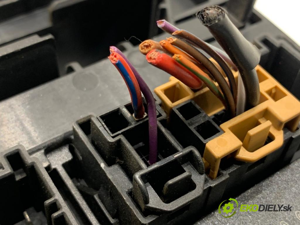 VW GOLF V liftback 2005 66 kW 1.9 TDI 1896 Modul komfortu 1K0959433BL (Modul komfortu)