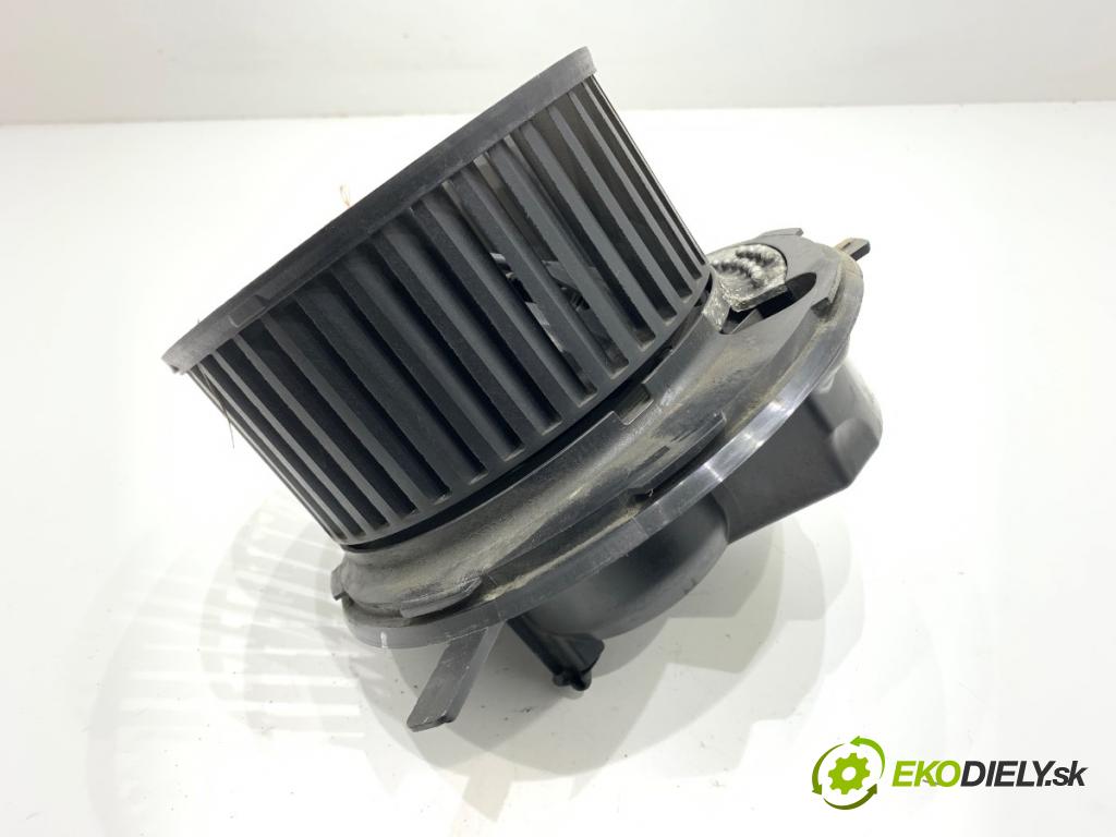VW GOLF V liftback 2005 66 kW 1.9 TDI 1896 ventilátor kúrenia 1K1820015C