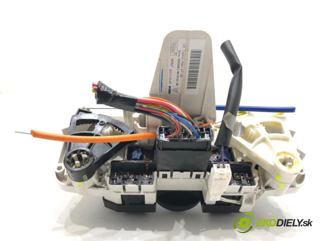 NISSAN MICRA K12 liftback 2009 48 kW 1.2 16V 1240 Panel ovládania kúrenia N104792L (Prepínacie páčky pod volantom)