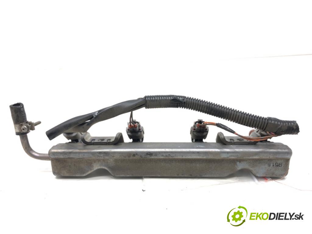 NISSAN MICRA K12 liftback 2009 48 kW 1.2 16V 1240 Lišta vstrekovacia 16600AX20B (Vstrekovacia lišta)