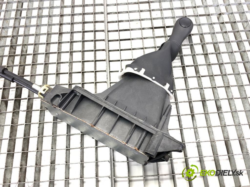 NISSAN MICRA K12 liftback 2009 48 kW 1.2 16V 1240 Kulisa  (Rýchlostná páka (kulisa))