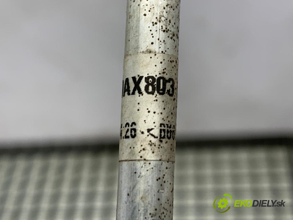 NISSAN MICRA K12 liftback 2009 48 kW 1.2 16V 1240 rúrka klimatizace 92440AX803 (Trubka klimatizace)