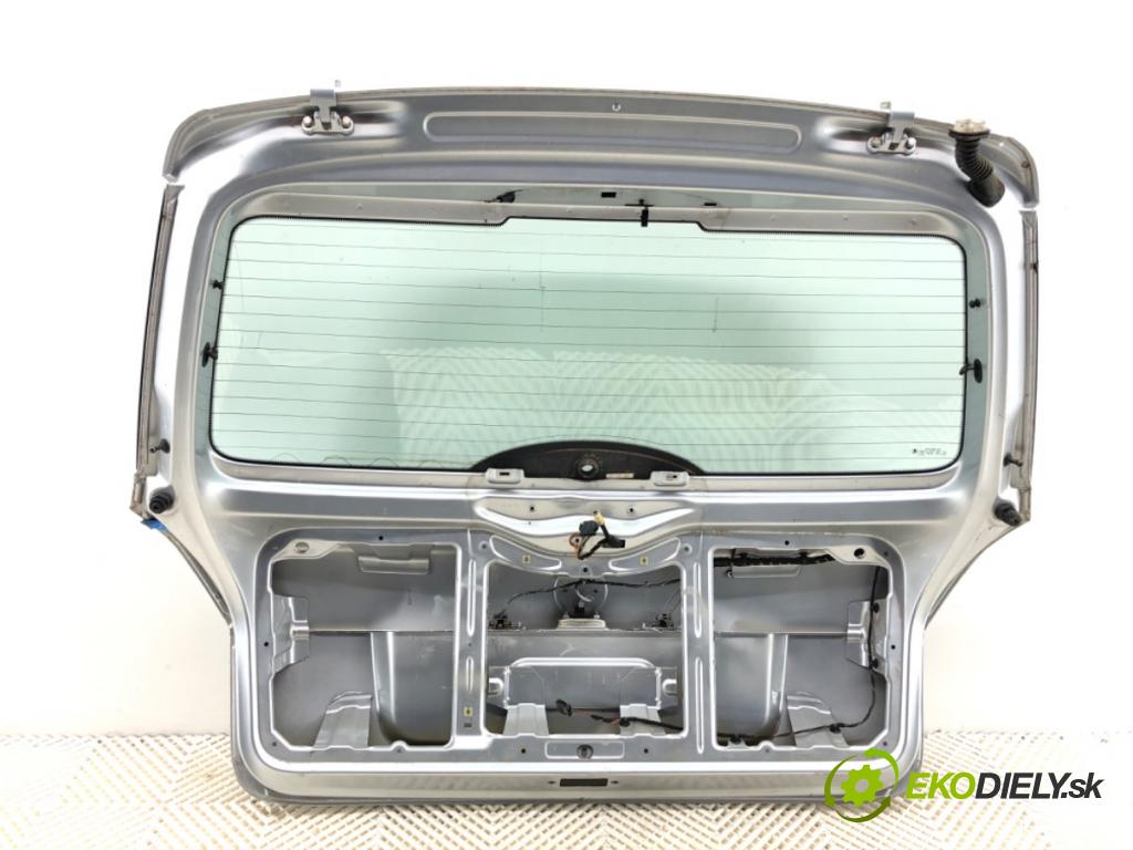 SKODA FABIA II liftback 2008 51 kW 1.2 1198 kapota zad