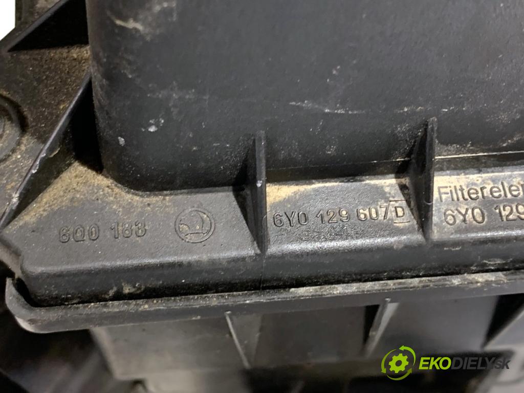 SKODA FABIA II liftback 2008 51 kW 1.2 1198 Obal filtra vzduchu 6Y0129607D (Obal vzduchového filtra)