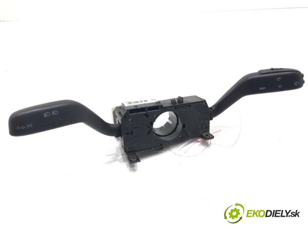 SKODA FABIA II liftback 2008 51 kW 1.2 1198 Prepínač kombinovaný 7H0953503BL (Prepínacie páčky pod volantom)