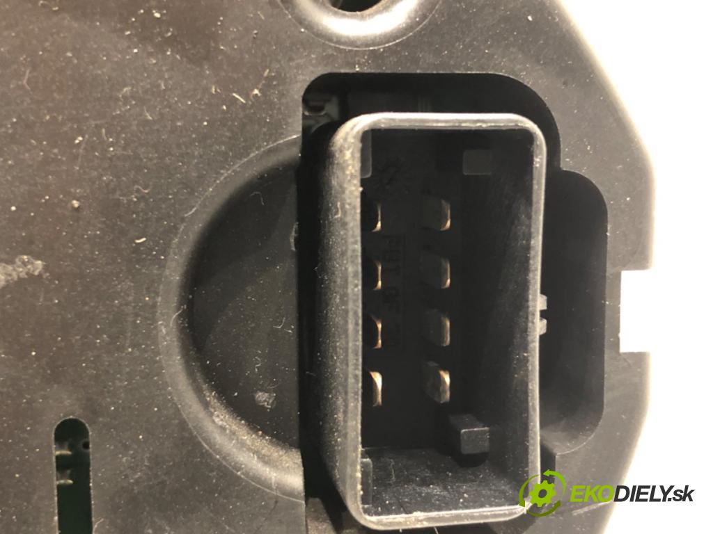 SKODA FABIA II liftback 2008 51 kW 1.2 1198 Prístrojovka 5J0920811B (Prístrojová doska)