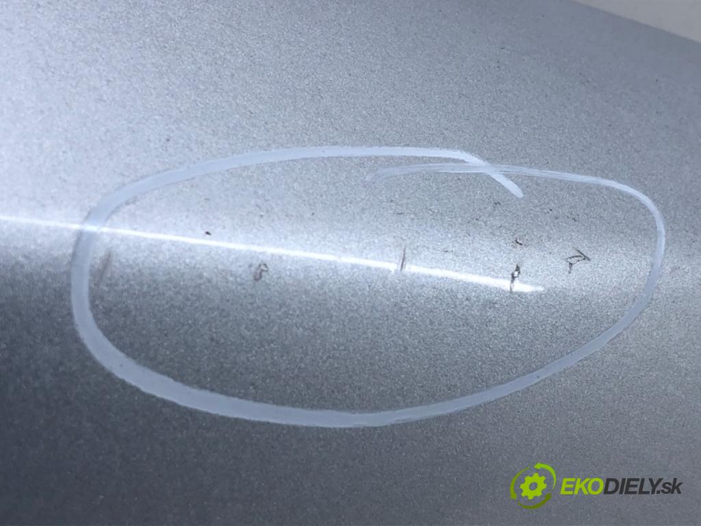 SKODA FABIA II liftback 2008 51 kW 1.2 1198 Blatník pravy predný
