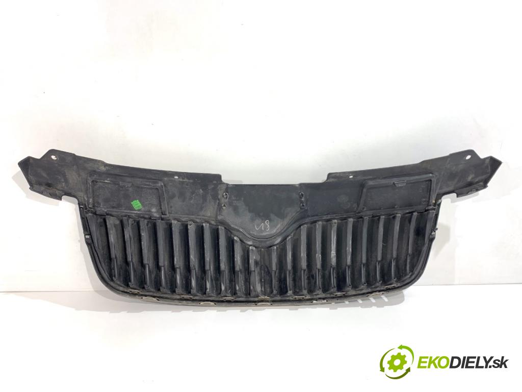 SKODA FABIA II liftback 2008 51 kW 1.2 1198 mřížka maska 5J0853668A (Přední mřížka (maska chladiče))