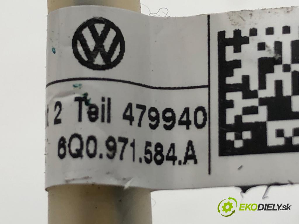 SKODA FABIA II liftback 2008 51 kW 1.2 1198 Káblovačka silentbloku airbag 6Q0971584A