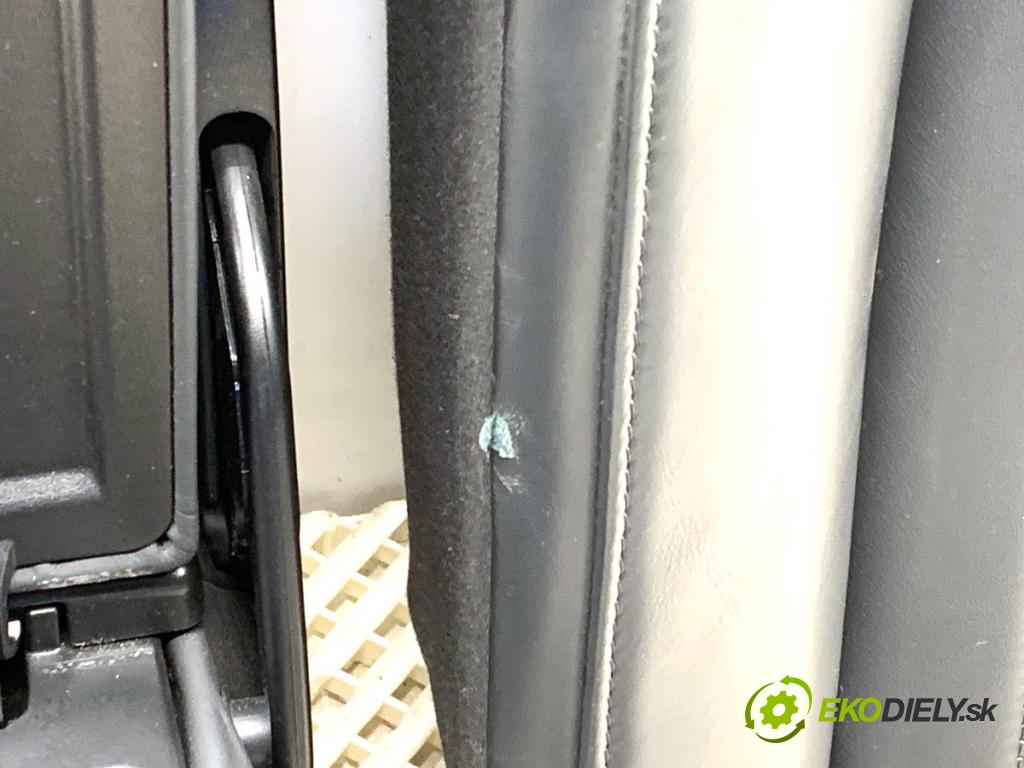 AUDI A7 4G liftback 2012 230 kW 3.0 TDI quattro 2967 Sedadlá, sedačky Sedadlo bočné