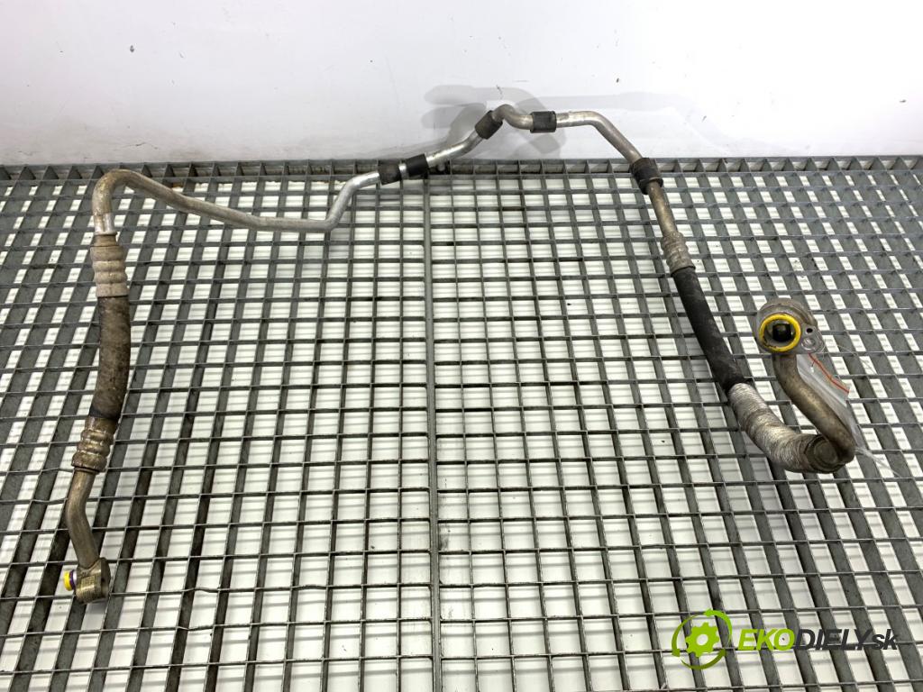 VW GOLF V liftback 2004 55 kW 1.4 16V 1390 rúrka klimatizácie 1K0820743AN (Rúrka klimatizácie)