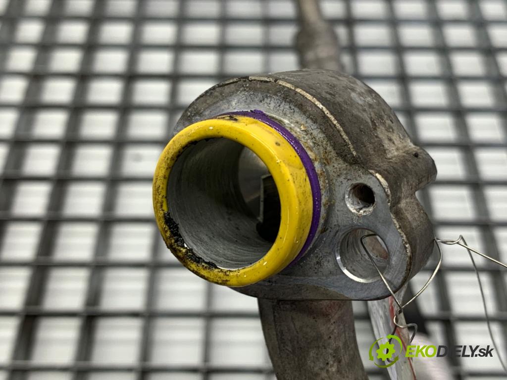 VW GOLF V liftback 2004 55 kW 1.4 16V 1390 rúrka klimatizácie 1K0820743AN (Rúrka klimatizácie)