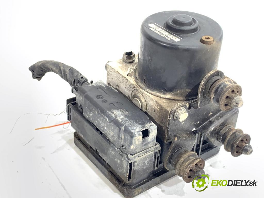 VW GOLF V liftback 2004 55 kW 1.4 16V 1390 Pumpa ABS 1K0614517H (Pumpa ABS)