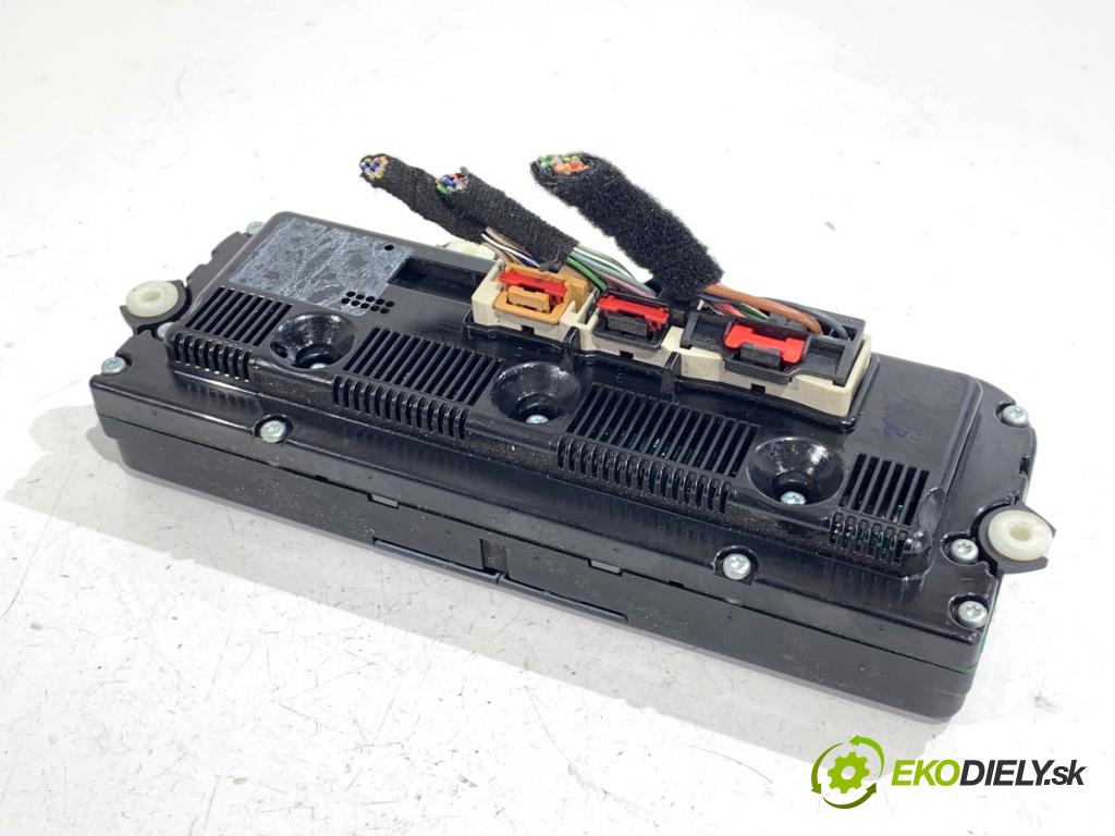 VW GOLF V liftback 2004 55 kW 1.4 16V 1390 Panel ovládania kúrenia  (Prepínacie páčky pod volantom)