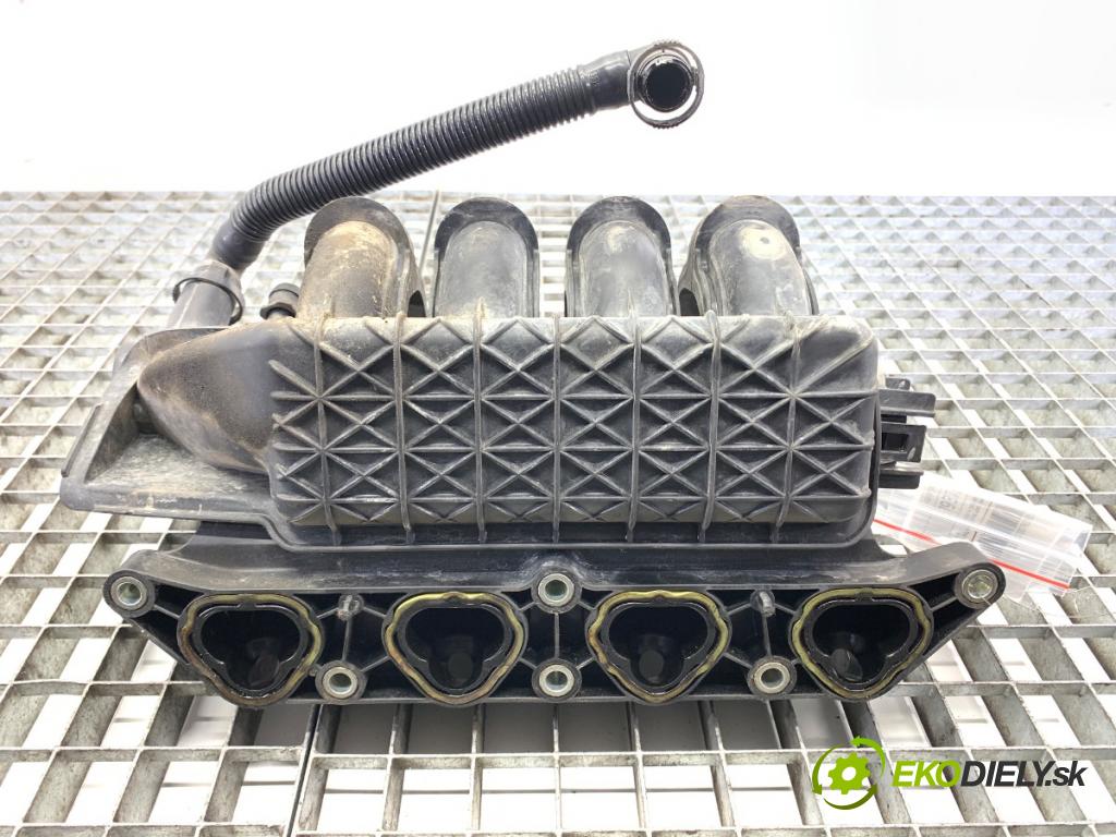 VW GOLF V liftback 2004 55 kW 1.4 16V 1390 potrubí sání 036129711FM (Sací potrubí)