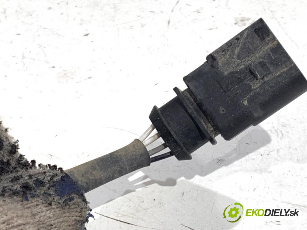 VW GOLF V liftback 2004 55 kW 1.4 16V 1390 sonda lambda zad 036906262P (Lambda sonda)