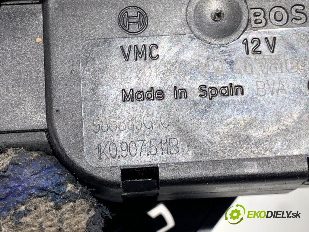 VW GOLF V liftback 2004 55 kW 1.4 16V 1390 Motor kúrenia 1K0907511B 0132801341