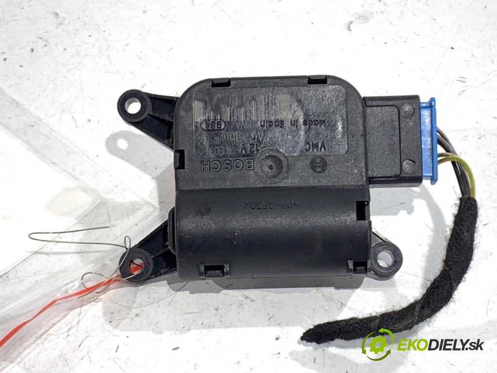 VW GOLF V liftback 2004 55 kW 1.4 16V 1390 Motor kúrenia 1K0907511D 0132801337