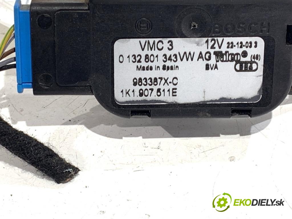 VW GOLF V liftback 2004 55 kW 1.4 16V 1390 Motor kúrenia 1K1907511E 0132801343