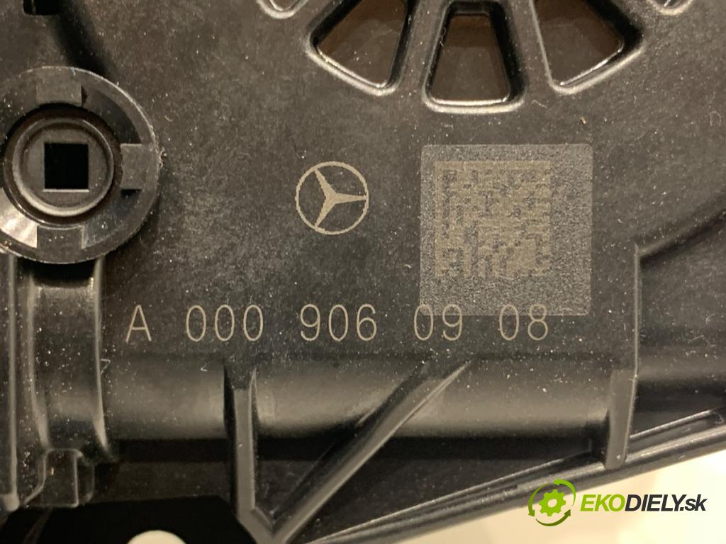 MERCEDES-BENZ GLE 2025 198 kW GLE 300 d 4-matic (167.109) 1993 Motor sťahovania okna pravy zad A0009060908