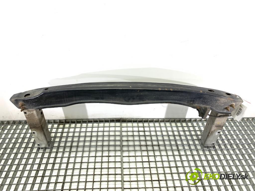 AUDI A4 B8 sedan 2008 132 kW 2.0 TFSI 1984 výztuha nárazníka zadní část 8T0807313 (Zadní výztuha)