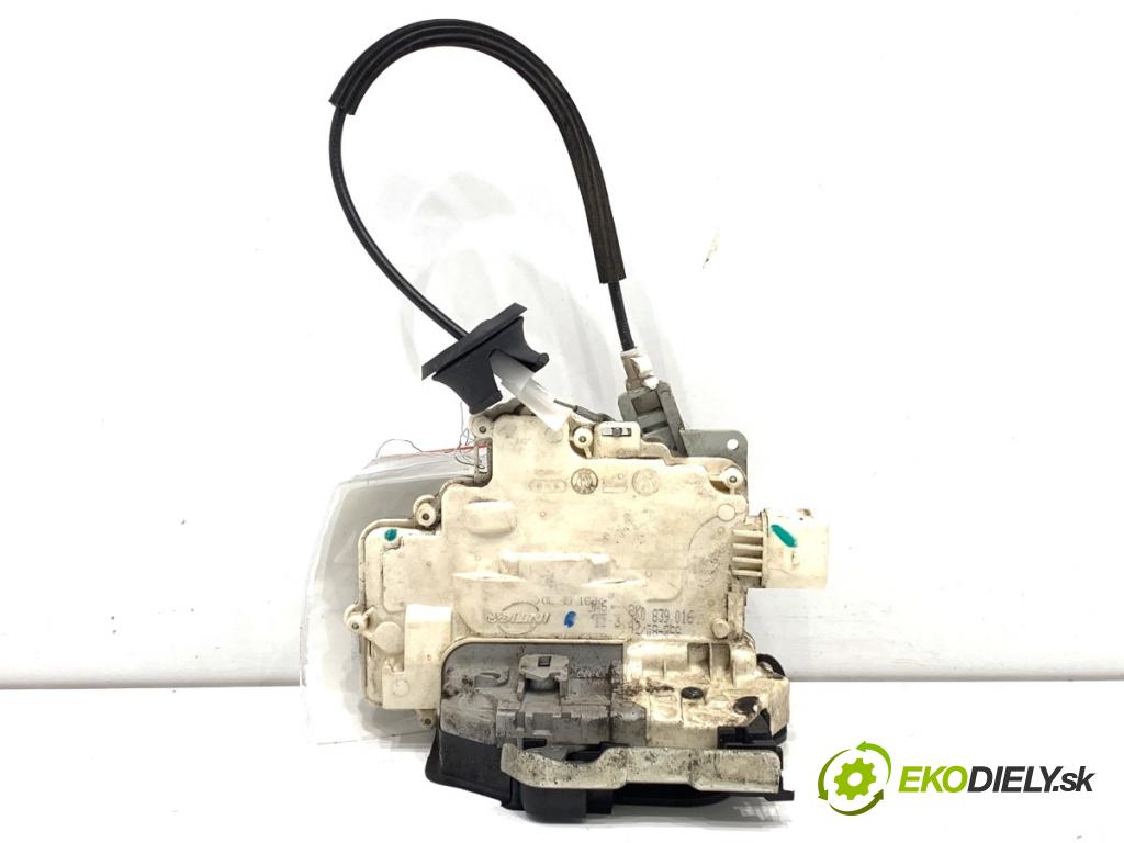 AUDI A4 B8 sedan 2008 132 kW 2.0 TFSI 1984 zámok Dvere pravy zad 8K0839016