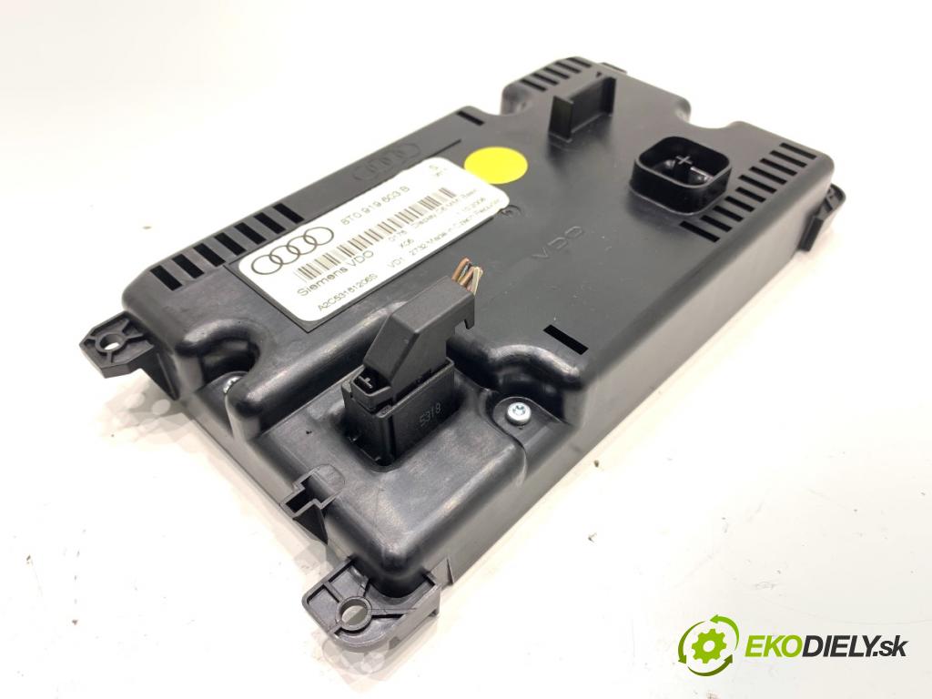 AUDI A4 B8 sedan 2008 132 kW 2.0 TFSI 1984 Dislpej 8T0919603B (Prístrojová doska)