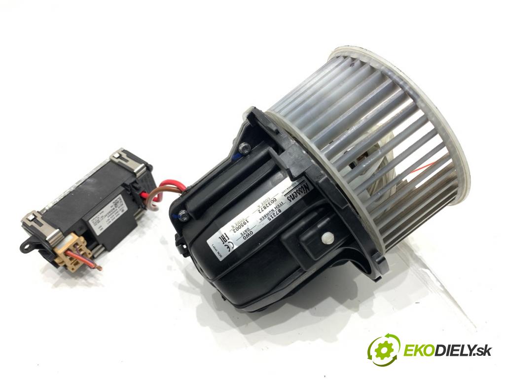 AUDI A4 B8 sedan 2008 132 kW 2.0 TFSI 1984 ventilátor kúrenia 8K0820521