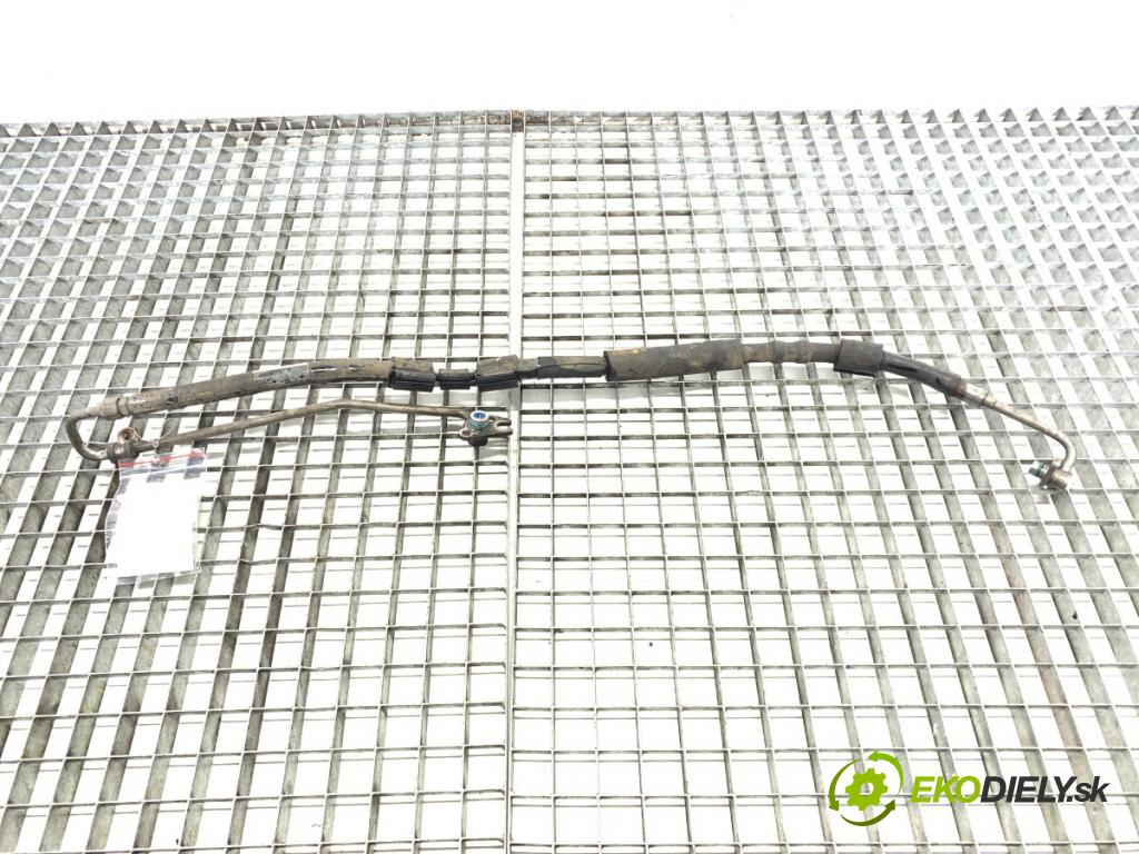 AUDI A4 B8 sedan 2008 132 kW 2.0 TFSI 1984 hadica servočerpadlo 8K1422893CA (Rúrka servočerpadla)