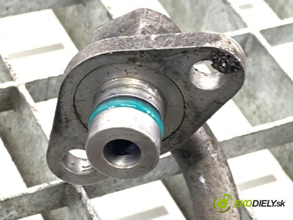 AUDI A4 B8 sedan 2008 132 kW 2.0 TFSI 1984 hadica servočerpadlo 8K1422893CA (Rúrka servočerpadla)