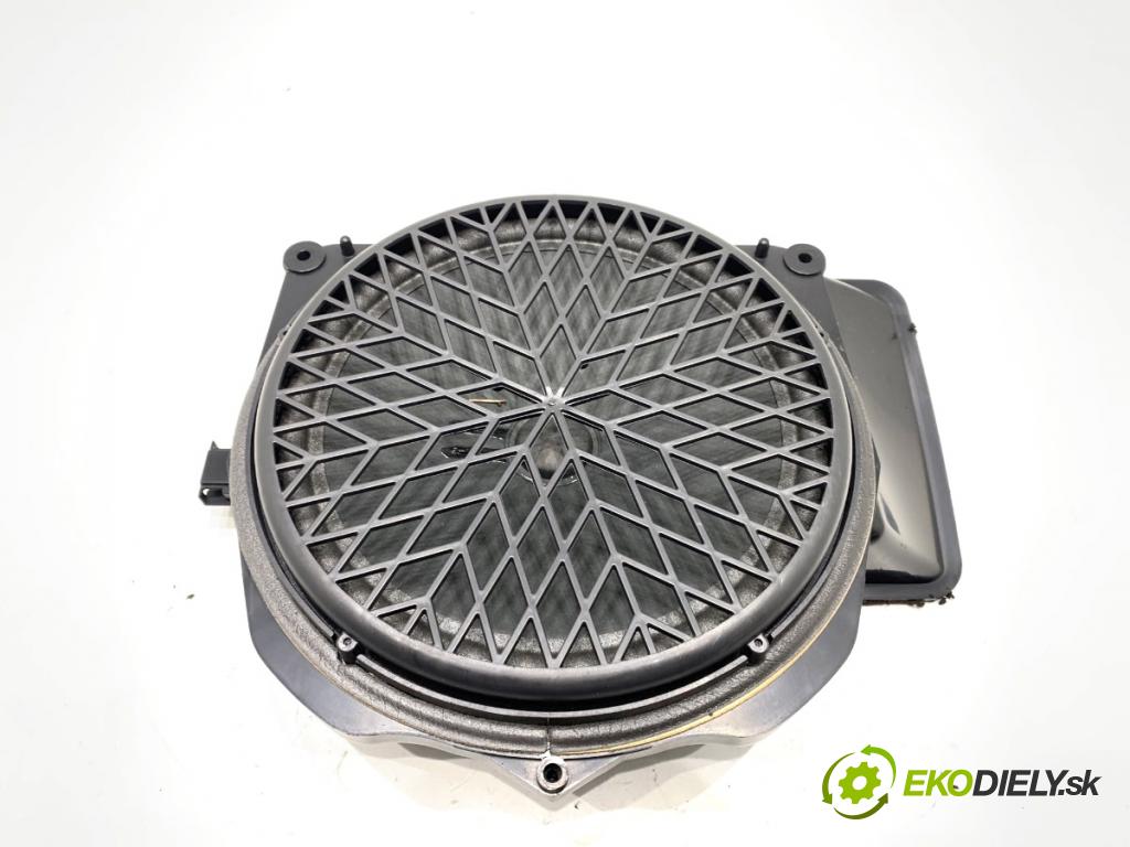 AUDI A4 B8 sedan 2008 132 kW 2.0 TFSI 1984 subwoofer A1908013 (Audio zariadenie)