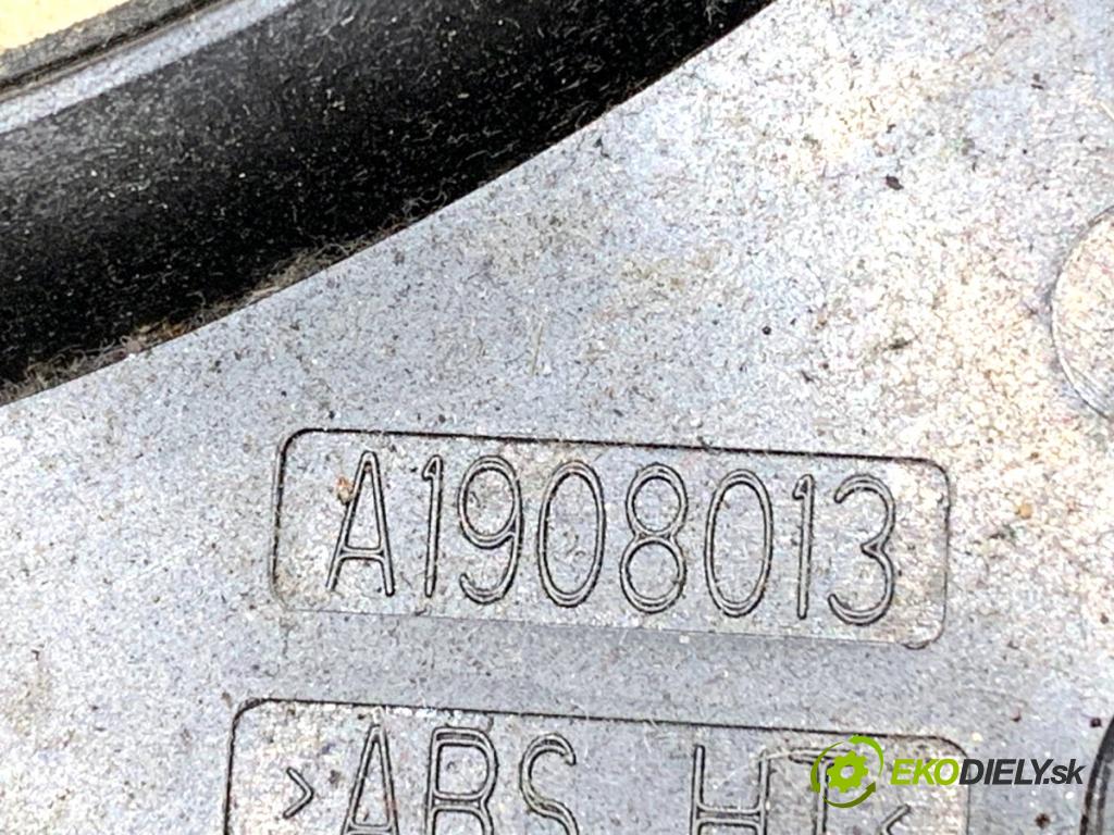 AUDI A4 B8 sedan 2008 132 kW 2.0 TFSI 1984 subwoofer A1908013 (Audio zariadenie)