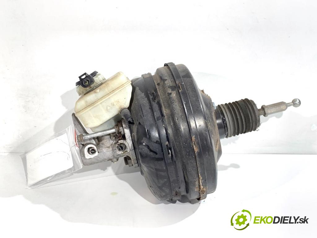 AUDI A4 B8 sedan 2008 132 kW 2.0 TFSI 1984 Posilovač bŕzd 8K0612103K