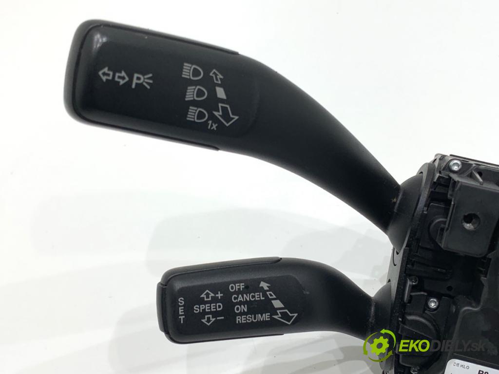 AUDI A4 B8 sedan 2008 132 kW 2.0 TFSI 1984 Prepínač kombinovaný 8K0953502BD (Prepínacie páčky pod volantom)