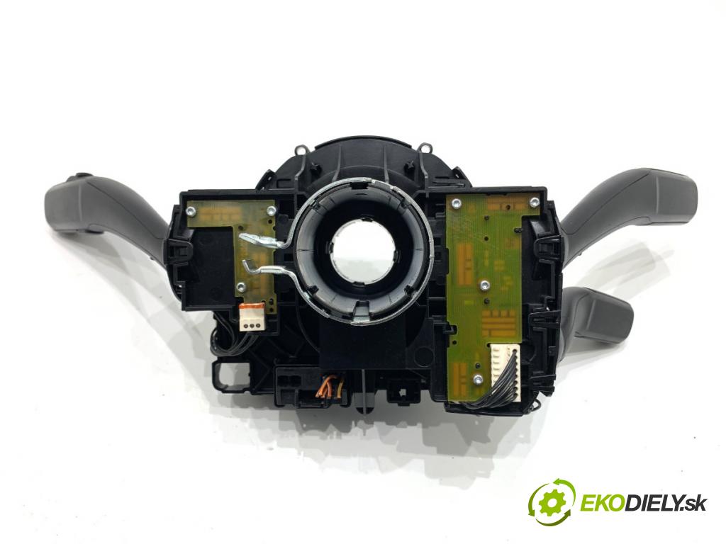 AUDI A4 B8 sedan 2008 132 kW 2.0 TFSI 1984 Prepínač kombinovaný 8K0953502BD (Prepínacie páčky pod volantom)