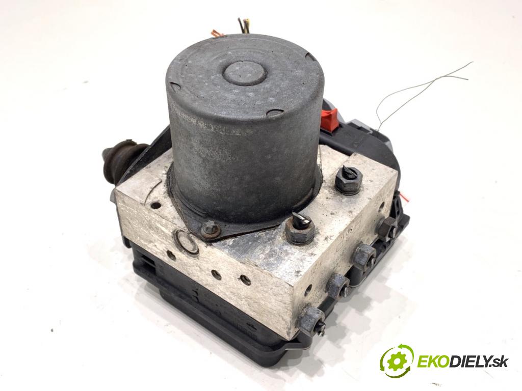 AUDI A4 B8 sedan 2008 132 kW 2.0 TFSI 1984 Pumpa ABS 8K0907379AA (Pumpa ABS)