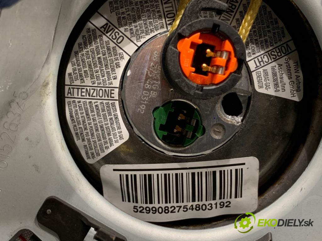 AUDI A4 B8 sedan 2008 132 kW 2.0 TFSI 1984 AirBag volantu 8K0880201C (Airbag)