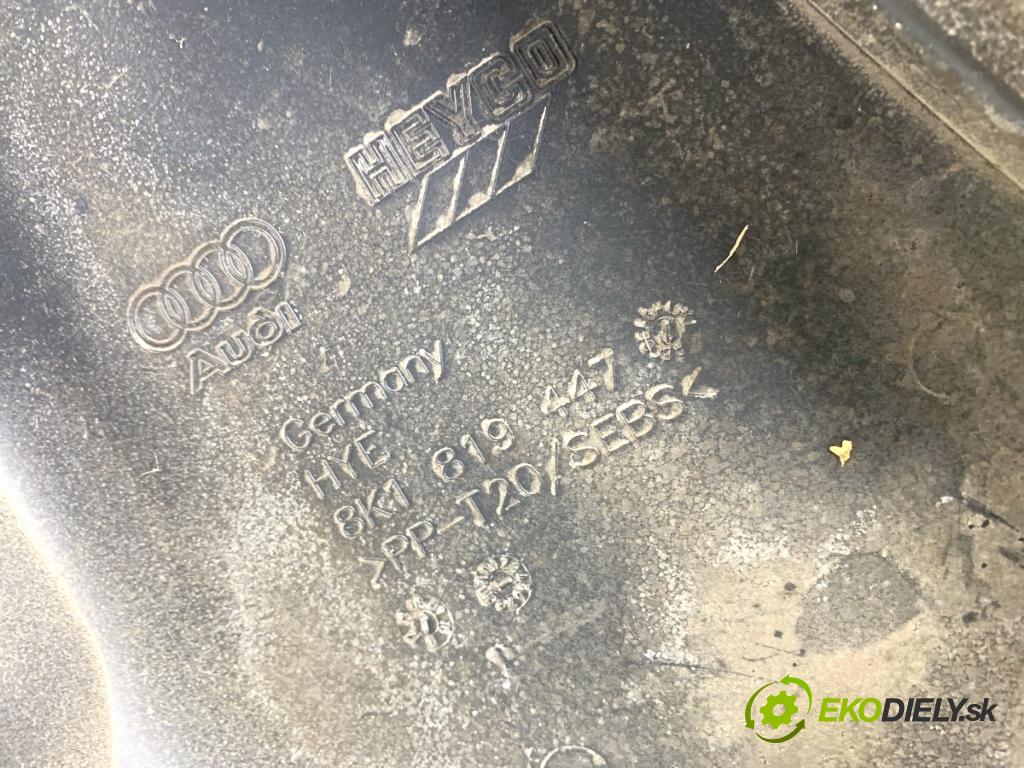 AUDI A4 B8 sedan 2008 132 kW 2.0 TFSI 1984 Torpédo, plast pod čelné okno 8K1819447 8K1819403 (Torpédo (plast pod čelným sklom))