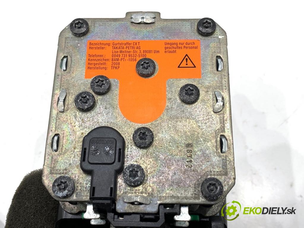 AUDI A4 B8 sedan 2008 132 kW 2.0 TFSI 1984 Držiak BEZPEČNOSŤ ľavy predný